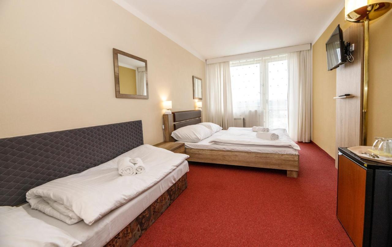 Panorama Orlik Hotel Klucenice Bagian luar foto