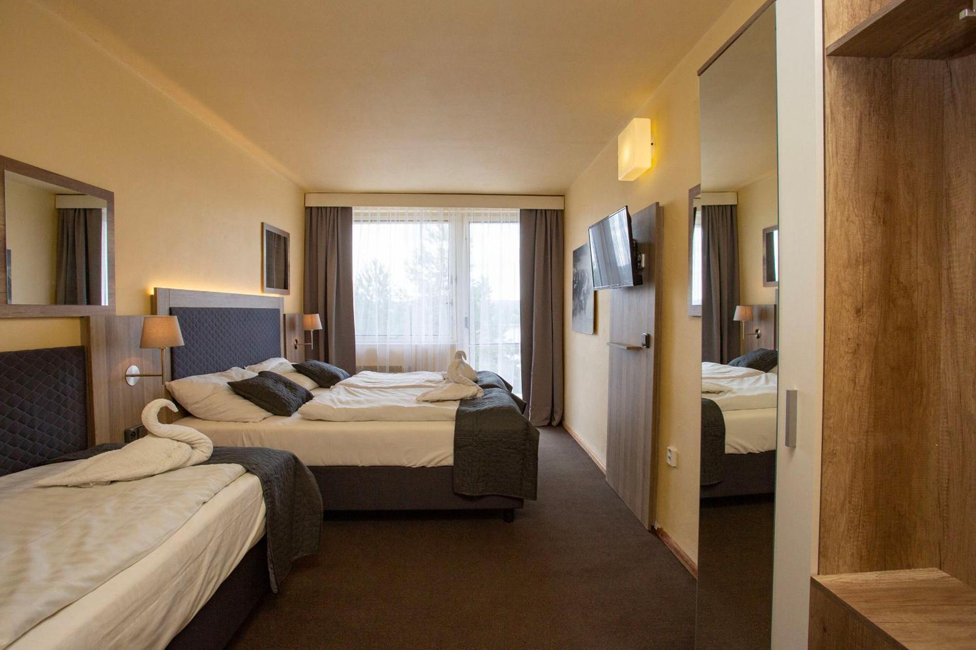 Panorama Orlik Hotel Klucenice Bagian luar foto